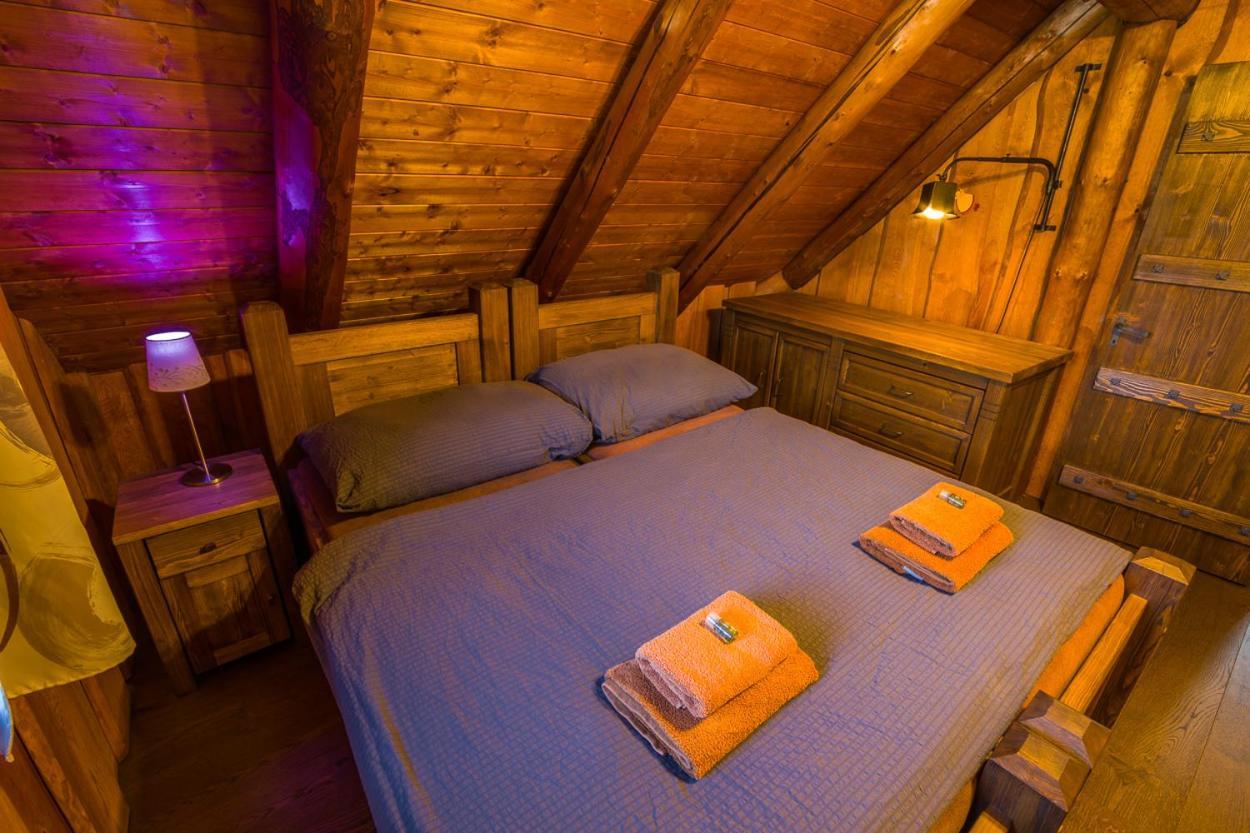 Hotel Ranch Jestrebice Hermanicky Exterior foto